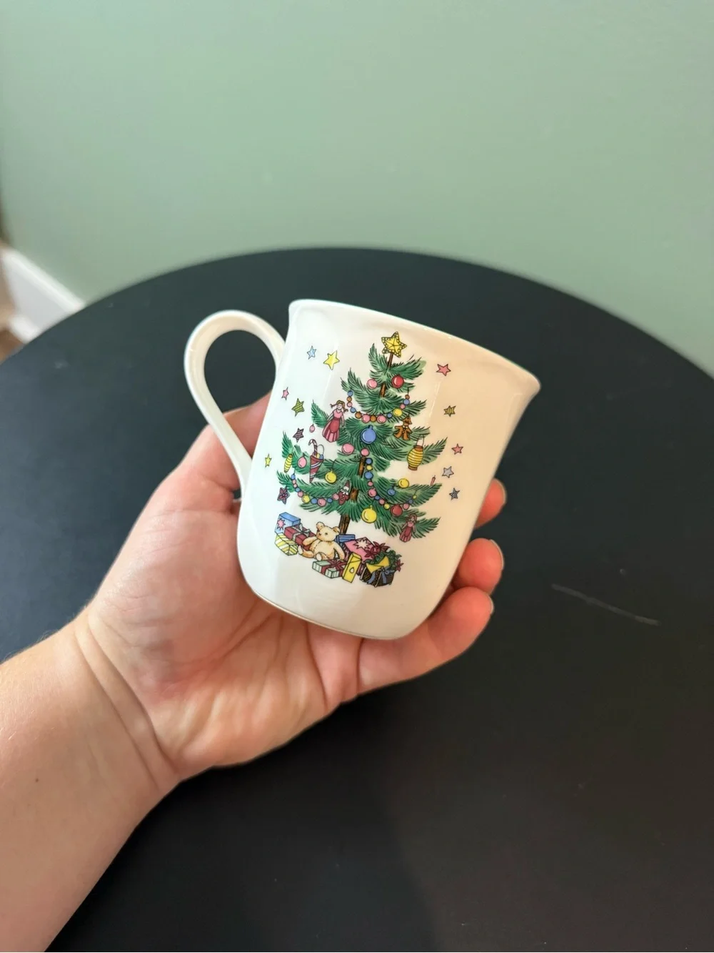 Vintage Christmastime mug by NIKKO, 1986